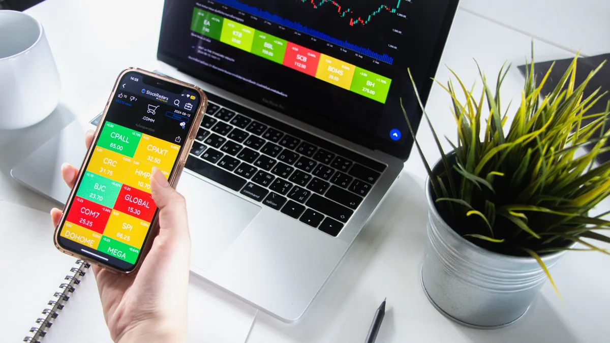 Finance guides and personal finance resources